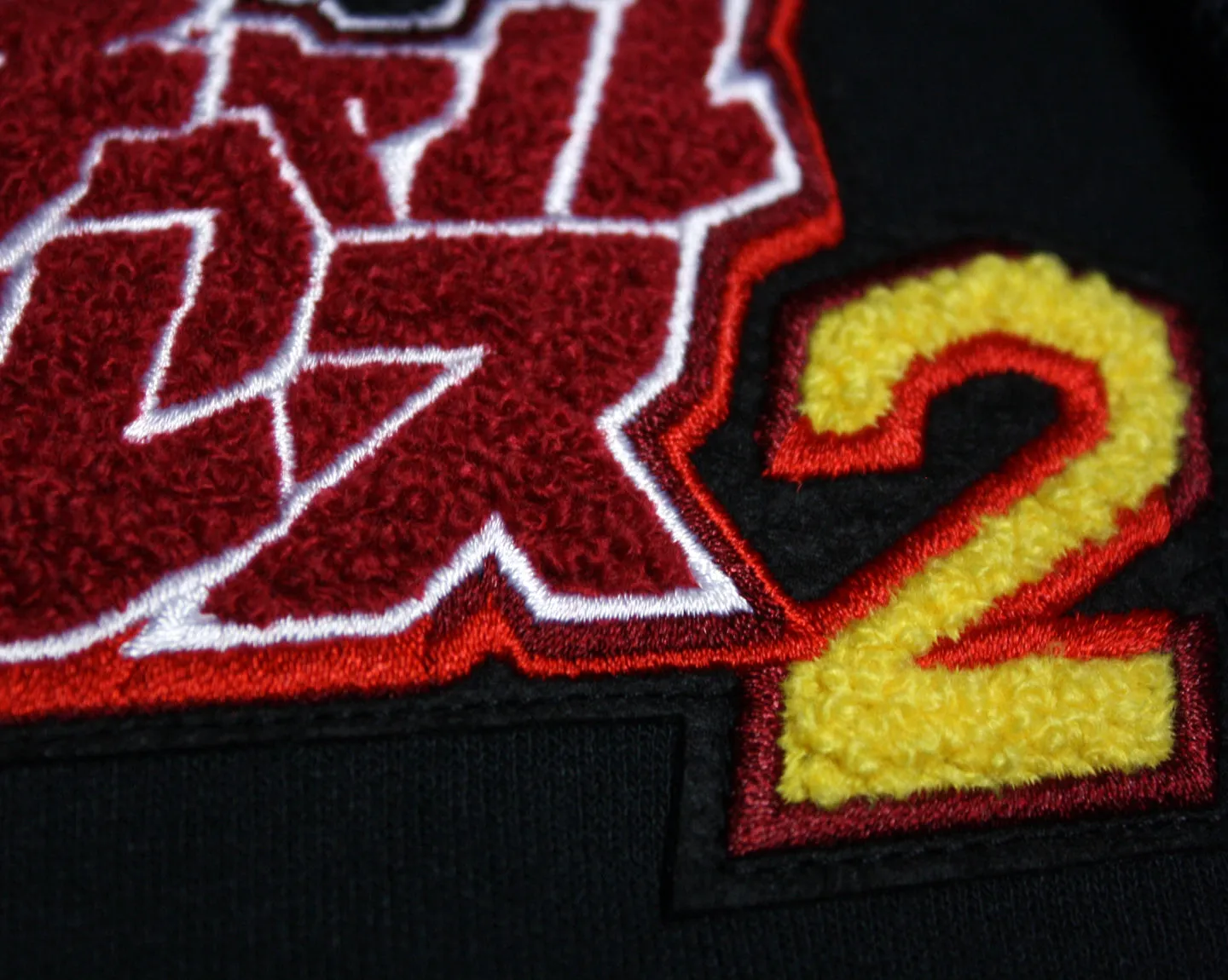 VPW 2 EMBROIDERED PATCH CREWNECK SWEATSHIRT